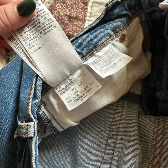 Levi’s Ribcage Jeans - Picture 2 of 5